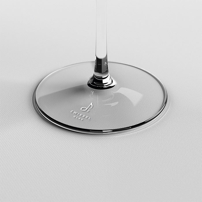 Product Page Product Image Prizma Champagne Glass Bottom Details